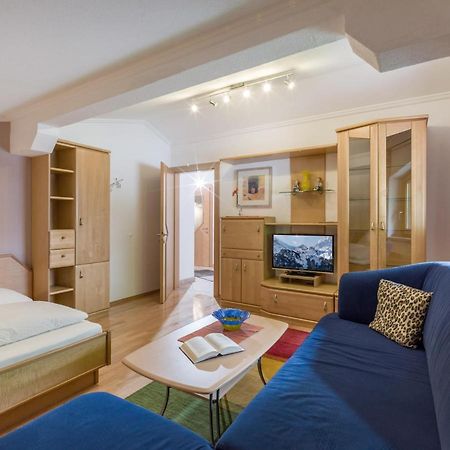 Haus Agnes Daum Apartamento Hippach Exterior foto