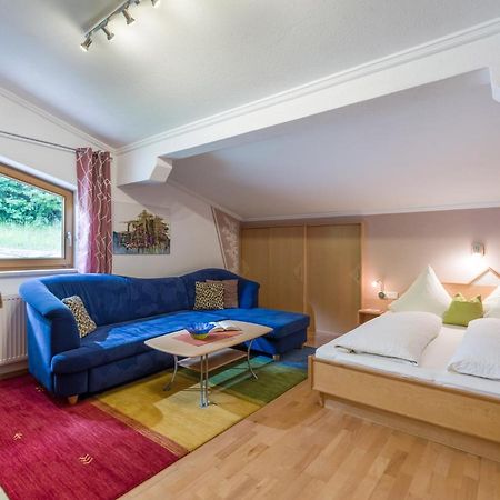 Haus Agnes Daum Apartamento Hippach Exterior foto
