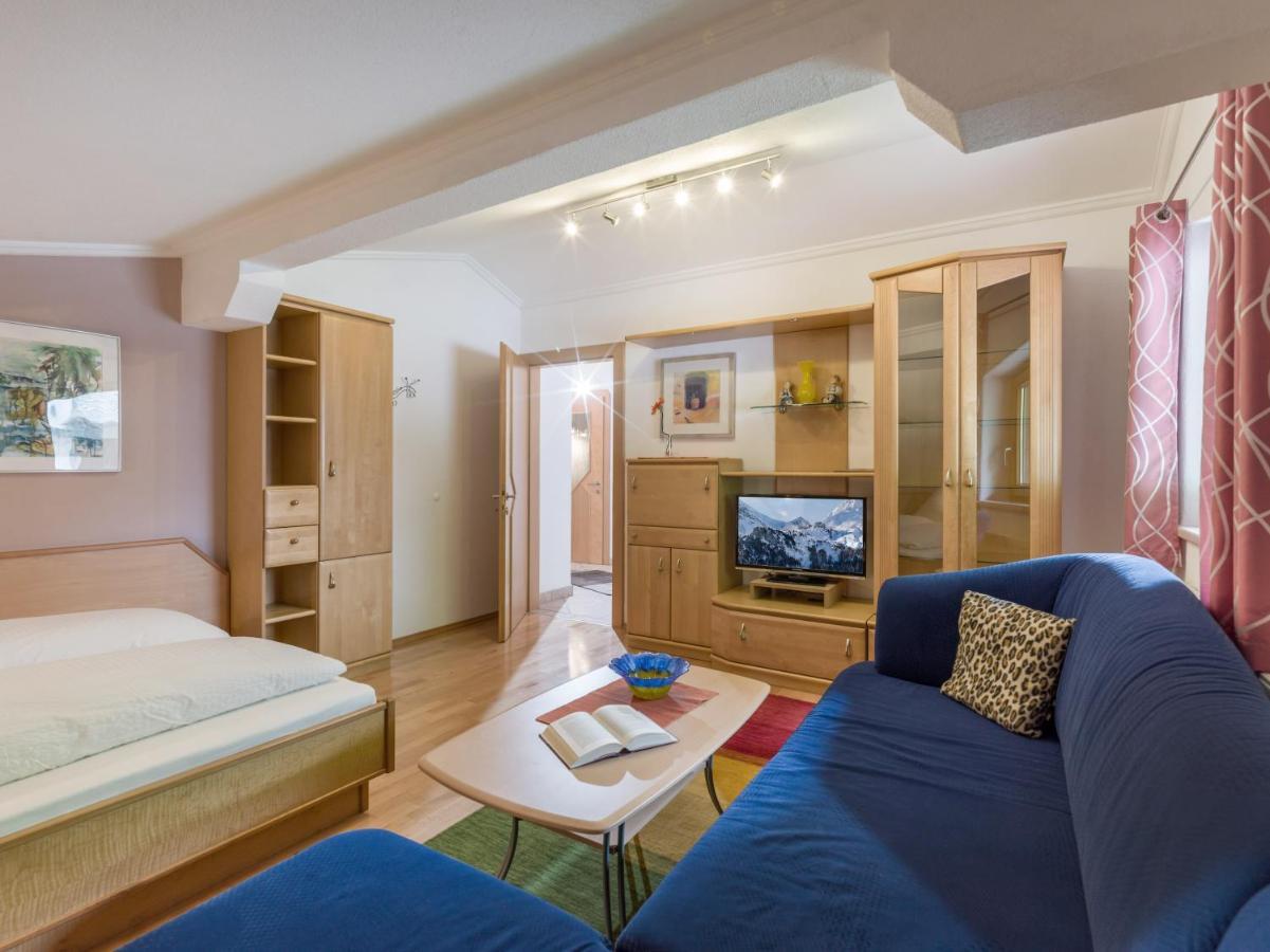 Haus Agnes Daum Apartamento Hippach Exterior foto