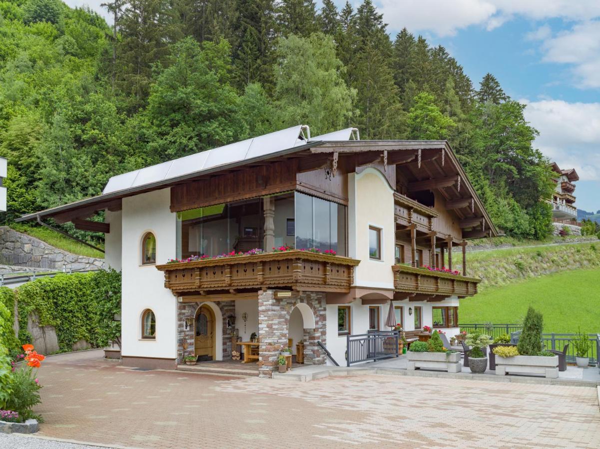 Haus Agnes Daum Apartamento Hippach Exterior foto